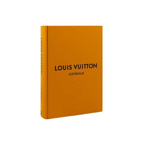 louis vuitton tafelboek|louis vuitton hardcovers.